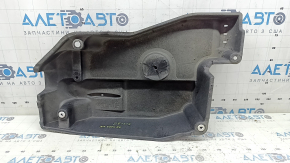 Protecția partea dreaptă a caroseriei pentru Lexus NX200t NX300 NX300h 15-21 este îndoită, are rupturi și este uzată.