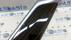 Накладка передней панели правая BMW X5 G05 19-23 под дерево Fineline Stripe, с подсветкой, царапины