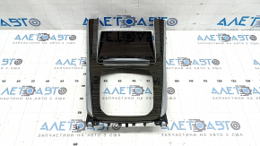 Накладка центральной консоли BMW X5 G05 19-26 под дерево Fineline Stripe, с подсветкой, царапины, сломано крепление, скол