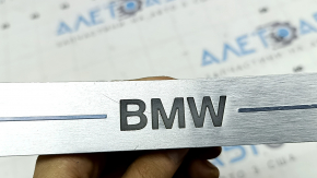 Вставка накладки порога задняя левая BMW X5 G05 19-23 хром BMW, с подсветкой, царапины