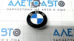 Эмблема значок BMW двери багажника BMW X5 G05 19-26 полез лак