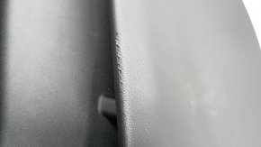 Обшивка двери карточка задняя правая BMW X5 G05 19-23 кожа schwarz/Canberra-Beige без шторки, вставка под дерево Fineline Stripe, подлокотник кожа бежевая, с ручкой и накладками, с подсветкой, царапин