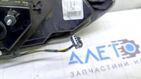 Фонарь внутренний крышка багажника правый Ford Fusion mk5 19-20 галоген+LED с хромом level 3, скол, в клее