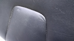 Rândul de scaune din spate, partea inferioară, Ford Fusion mk5 17-20, piele neagră, perforată, Titan, necesită curățare, zgârieturi