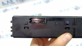 Media Radio Receiver Module Antenna Lincoln MKZ 13-20 надломано крепление