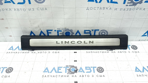 Prag ușă dreapta față Lincoln MKZ 17-20, cromat cu iluminare din spate, negru, zgârieturi