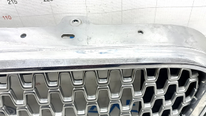 Решетка радиатора grill Lincoln MKZ 17-20 хром, с эмблемой, полез хром, песок