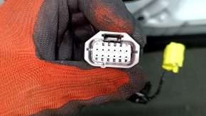 Дверь в сборе передняя правая Toyota Venza 21-24 keyless, белый 070, царапины, тычки на хроме