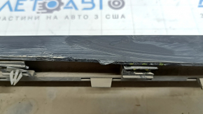 Порог правый Ford Mustang mk6 15-23 графит M7, без брызговика, царапины, надломаны крепления, замят