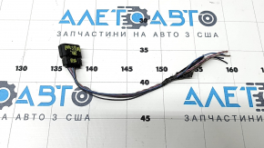 Фишка на датчик слепых зон правая Ford Mustang mk6 17-22 6 пинов