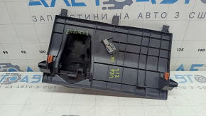 Накладка под кнопку Start/Stop Toyota Venza 21-24 черная, царапины