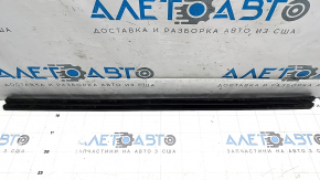 Уплотнитель стекла внутренний двери передней левой Kia EV6 22-26