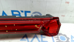 Фонарь внутренний дверь багажника левый Toyota Venza 21-24 царапина