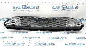Решетка радиатора grill Ford Mustang mk6 18-23 рест, структура, с эмблемой хром, сломаны крепления