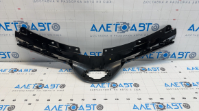 Решетка радиатора grill Toyota Rav4 16-18 с хром молдингами