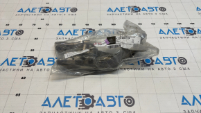 Петля капота левая Mercedes GLA 15-20