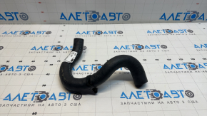 Патрубок охлаждения правый Toyota Rav4 19-25 2.5