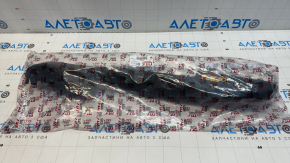 Воздухоприемник Mercedes CLA 250 14-19