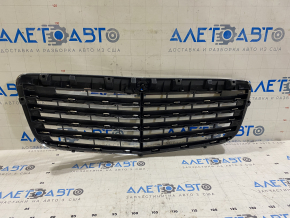 Решетка радиатора grill Mercedes W211 рест