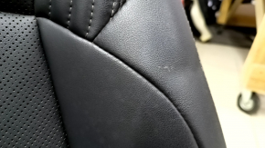 Пассажирское сидение Toyota Venza 21-24 электро, с airbag, кожа черная, подогрев, вентиляция, перфорация, XLE, Limited, примято, потертости