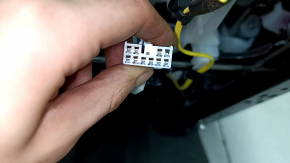 Scaun șofer electric Toyota Venza 21-24 cu airbag, piele neagră, încălzit, ventilat, perforat, Limited, curățabil chimic, zgârieturi