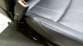 Scaun șofer electric Toyota Venza 21-24 cu airbag, piele neagră, încălzit, ventilat, perforat, Limited, curățabil chimic, zgârieturi