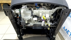Scaun șofer electric Toyota Venza 21-24 cu airbag, piele neagră, încălzit, ventilat, perforat, Limited, curățabil chimic, zgârieturi