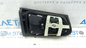 Фонарь внутренний дверь багажника правый Mercedes GLC 20-22 LED, царапины