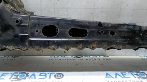 Передняя балка усиление Toyota Prius V 12-17 ржавая