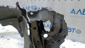 Подкрылок передний правый Toyota Prius V 15-17 рест, надрывы, нет фгамента