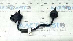 Клапан продувки топливных паров Audi A4 B9 17-25 с трубкой