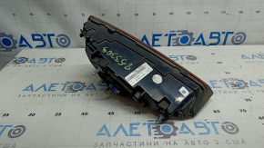 Фонарь внутренний крышка багажника правый Audi A4 B9 20-25 седан LED, царапины