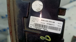Фонарь внутренний крышка багажника правый Audi A4 B9 20-25 седан LED, царапины