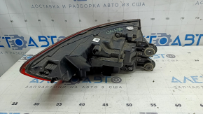 Фонарь внешний крыло правый Audi A4 B9 20-25 седан LED, скол