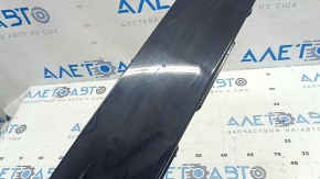 Ornamente ușă dreapta față VW Tiguan 18-20, negru lucios, suport rupt, zgârieturi, lipici