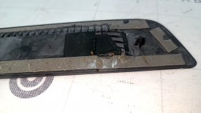 Ornamente prag exterior față dreapta Audi A4 B9 17-25 S-Line cu iluminare din spate, zgârieturi, cablu de iluminare din spate rupt