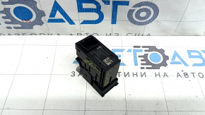 Кнопка паркинга VW Tiguan 18-24 царапины