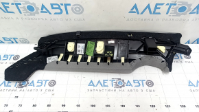 Боковушка 2-го ряда сидений правая Audi A4 B9 20-25 кожа серая, под чистку, сломано крепление