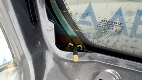 Portbagajul este gol, cu sticlă, Volvo XC90 16-22 nuanțat, grafit 714, sticla este zgâriată.