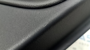 Panou decorativ ușă, spate dreapta, Volvo XC90 16-23, piele neagră, inserție din lemn, cotieră din piele neagră, fără cortină, cu iluminare din spate, cu buton de închidere centralizată, zgârieturi, r