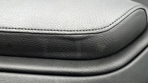 Panou decorativ ușă față stânga Volvo XC90 16-22 piele neagră, inserție din lemn, element de fixare rupt, zgârieturi