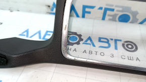 Накладка центральной консоли без подстаканников Ford Escape MK3 17-19 черная, трещины в креплениях, дефект хрома