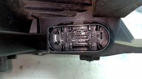 Фара передняя левая Ford Escape MK3 17-19 рест, галоген, светлая, песок, под полировку