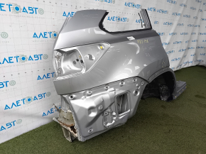 Sfert aripa spate dreapta Toyota Highlander 14-19 sub BSM, pe caroserie, argintiu