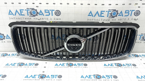 Решетка радиатора grill со значком Volvo XC90 16-19 черная, обрамление хром, под камеру, тычки