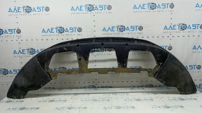 Buză bară față Ford Escape MK3 2017-2019, textură, zgârieturi, nisip, crăpături la elementele de fixare