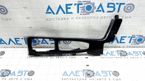 Накладка центральной консоли верхняя Volvo XC90 16-22 T5, T6, черный глянец, хром, царапины, полез хром, надломаны крепления
