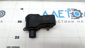Моторчик открывания лючка порта зарядки Kia EV6 22-26