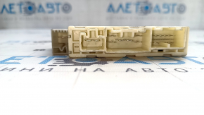 RELAY INTEGRATION Toyota Prius V 15-17