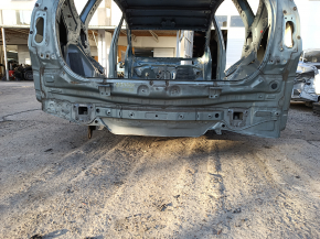 Задняя панель Toyota Prius V 12-17 на кузове, зеленая